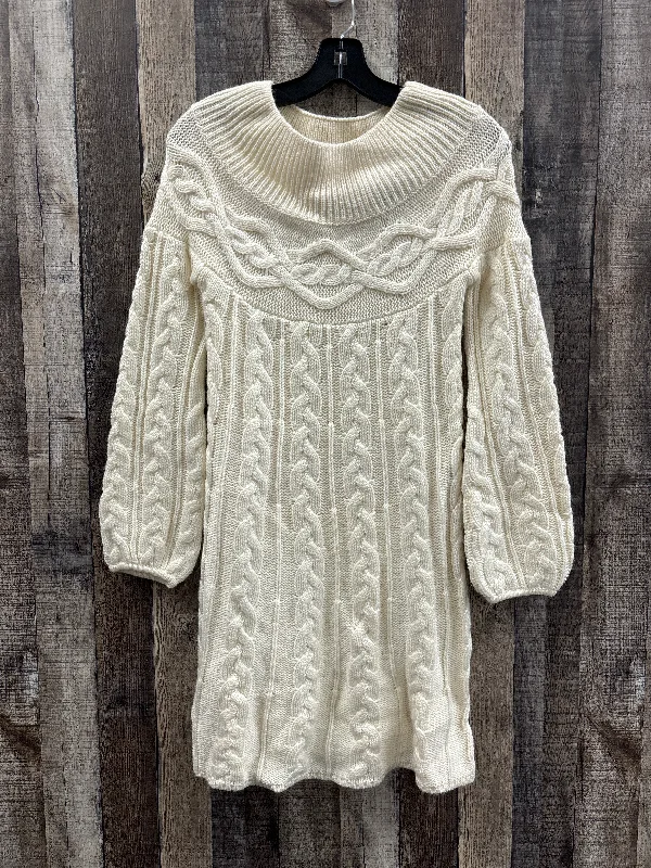 Sweater By Moda Intl In Ivory, Size: S