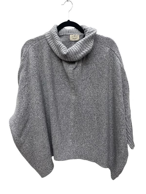 Sweater By Clothes Mentor In Grey, Size: S