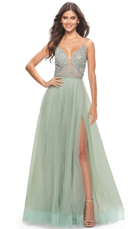 La Femme 31542 - Sleeveless Embellished Prom Dress