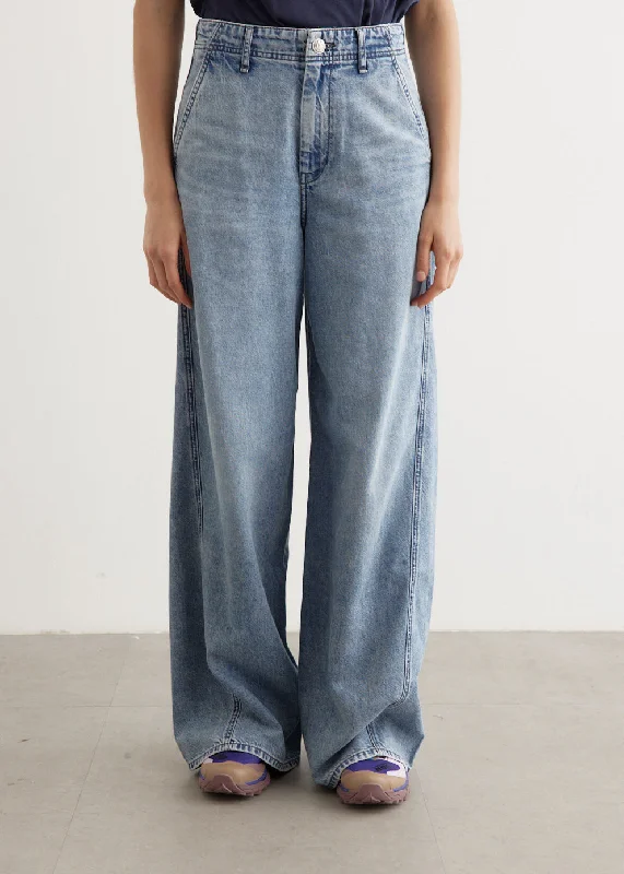 Featherweight Tailored Sofie Jeans