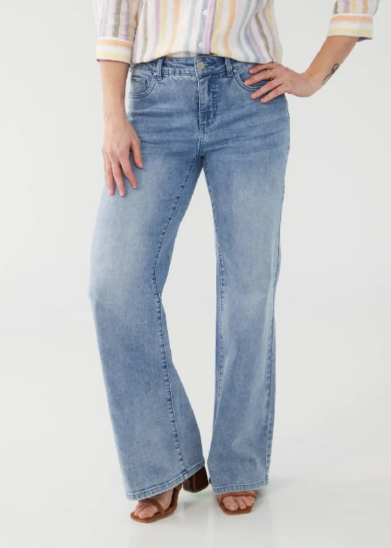 Olivia Wide Leg Jeans In Lightwash