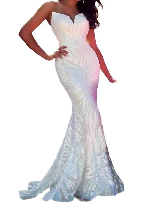 Strapless Mermaid Maxi Dress In Ivory